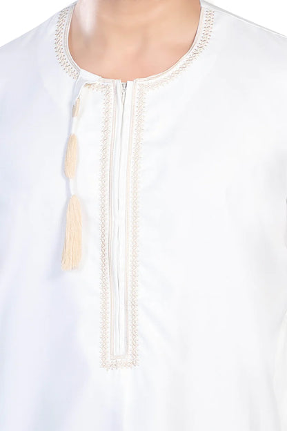 Embroidery Omani Thobe White